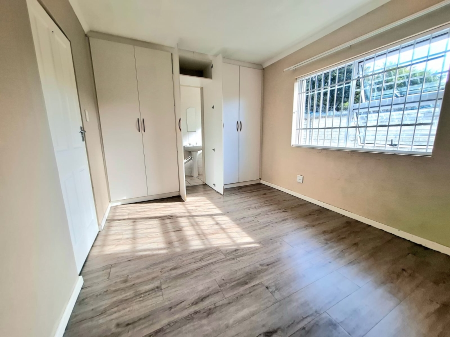 3 Bedroom Property for Sale in Cambridge West Eastern Cape